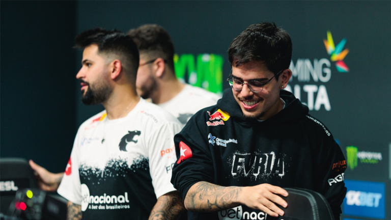 FURIA enfrentará a Complexity nesse sábado (07)