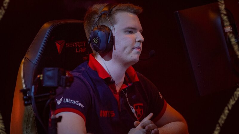 redgar-gambit-live