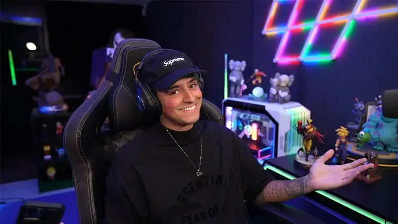 Best Brazil Gaming Streamer - Victor Augusto - loud_coringa 