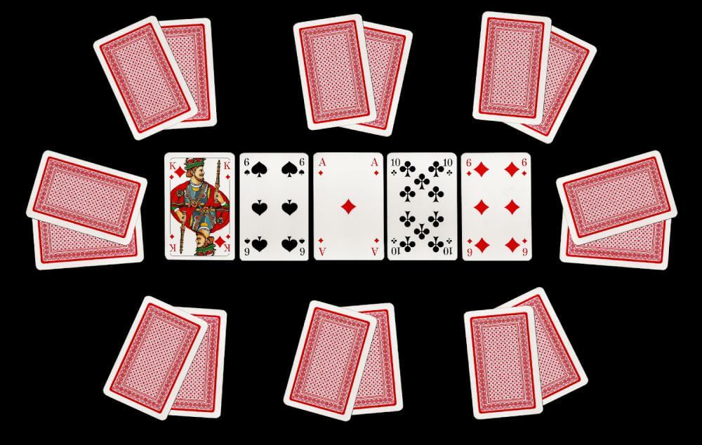 Những quy tắc cần nắm rõ trước khi tham gia Poker Horse 