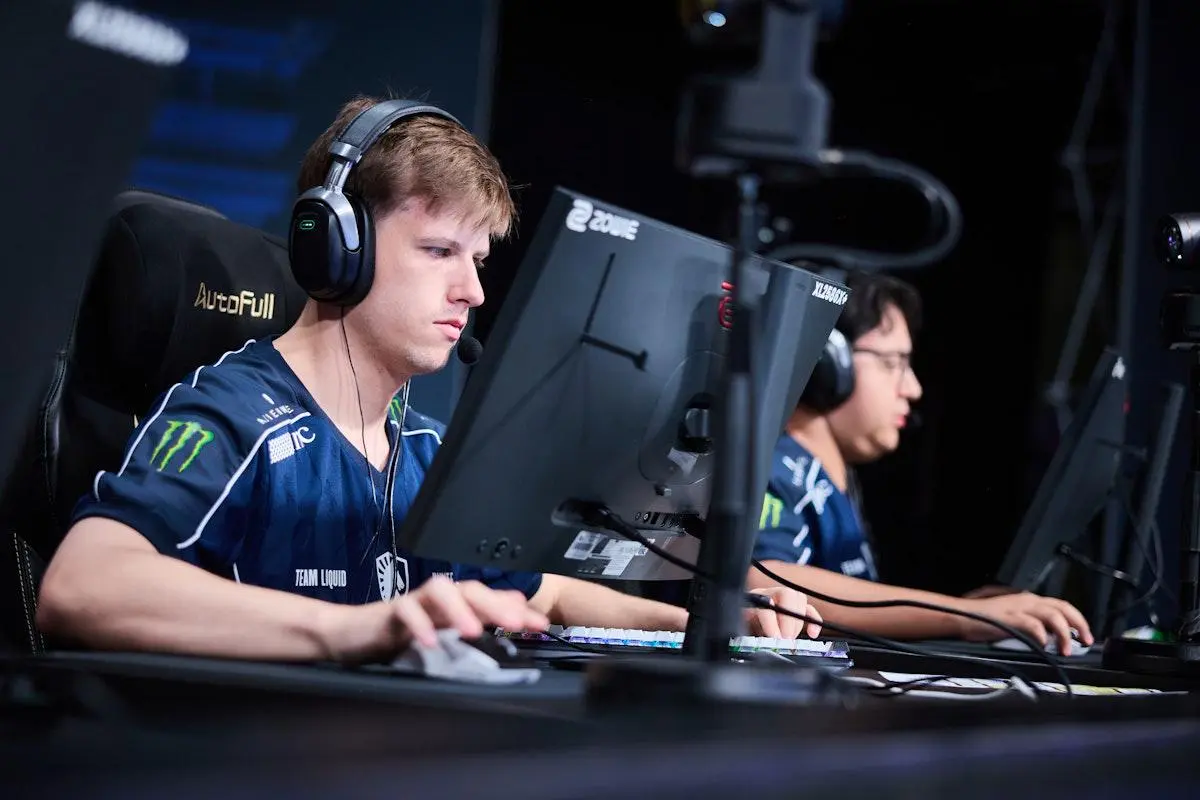 FURIA CS2 Settings & Gear 2026