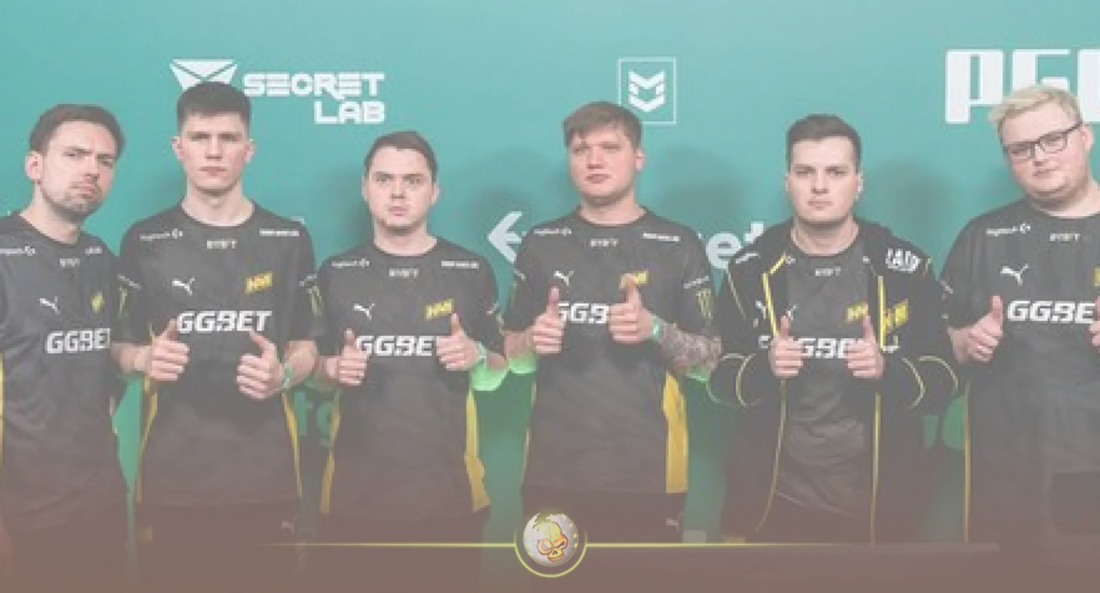 Natus Vincere CS2 roster posing together with thumbs up.
